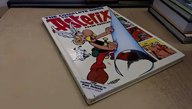 The Complete Guide to Asterix (The Adventures of Asterix and Obelix)