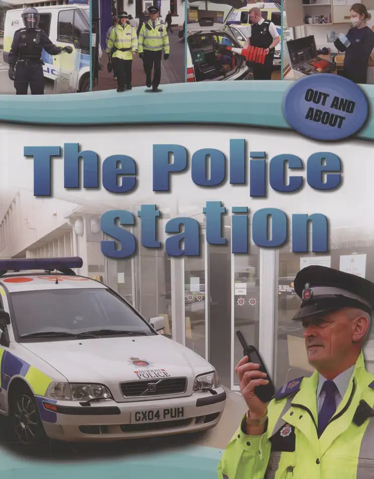 Book cover of 'The Police Station'