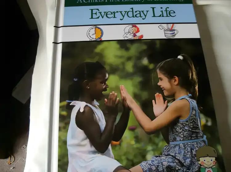 Book cover of 'Everyday Life'