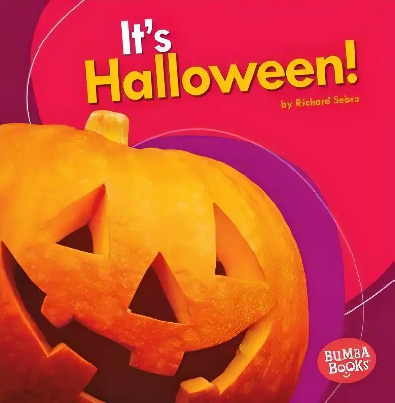 It's Halloween! (Bumba Books ® — It's a Holiday!)